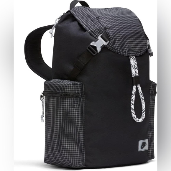 Nike Black Hertiage Trail Backpack CV1410-010 16”x12” - Picture 4 of 11